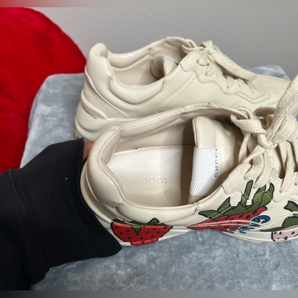Gucci Rython Strawberry Sneakers - Picture 6 of 14